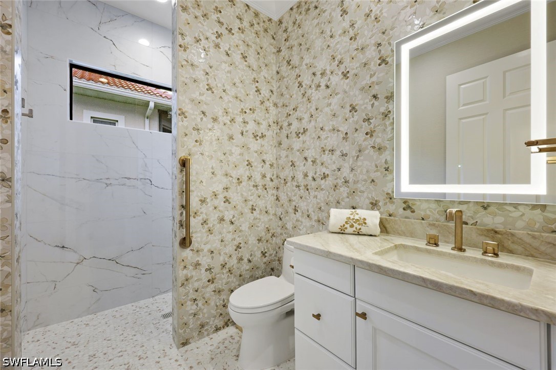 1725 Supreme Ct Property Photo 27