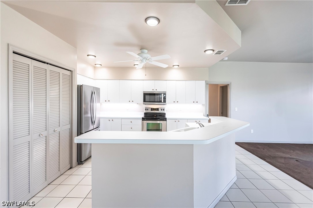 8361 Trentwood Ct Property Photo 13