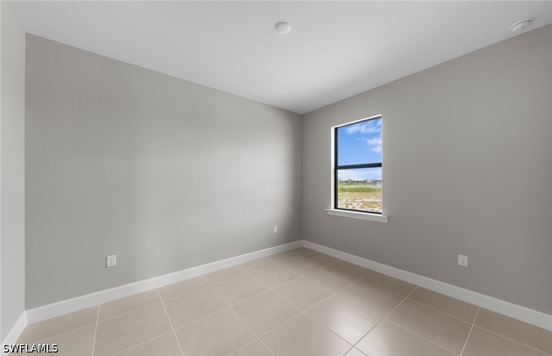 3579 Loyalty Loop Property Photo 9