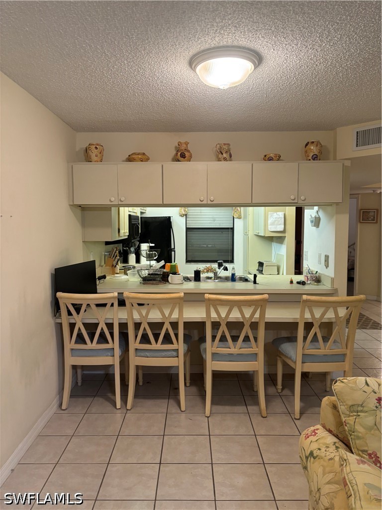 9285 Lake Park Dr 101 Property Photo 7