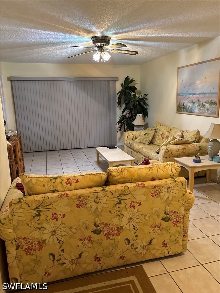9285 Lake Park Dr 101 Property Photo 10
