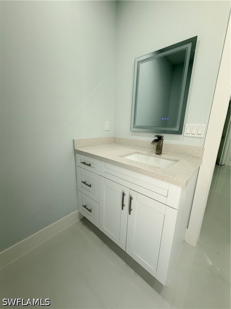 7655 7th Pl Property Photo 17