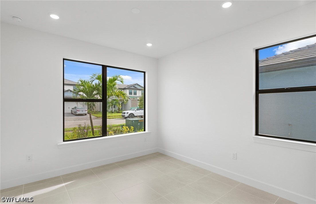 3587 Loyalty Loop Property Photo 10