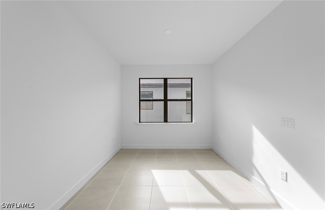 3587 Loyalty Loop Property Photo 19