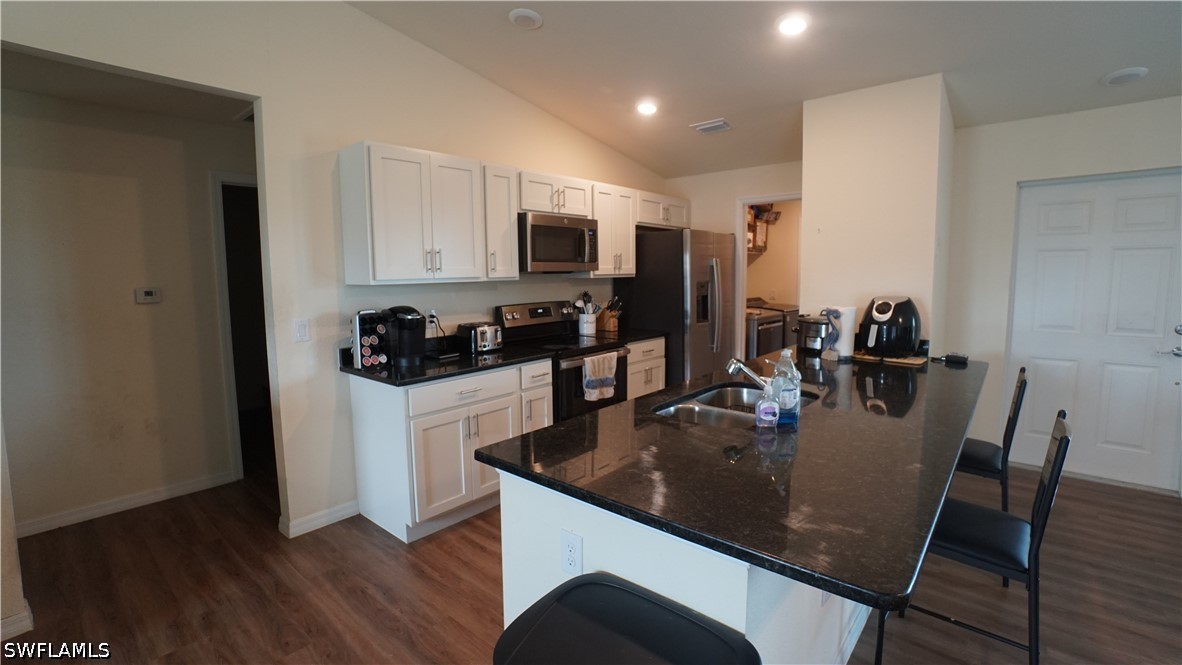 7012 Ramrod Cir Property Photo 7
