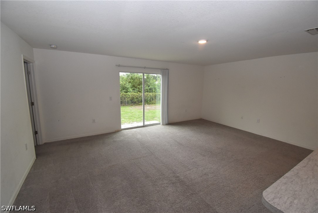 18080 Dublin Ave Property Photo 9