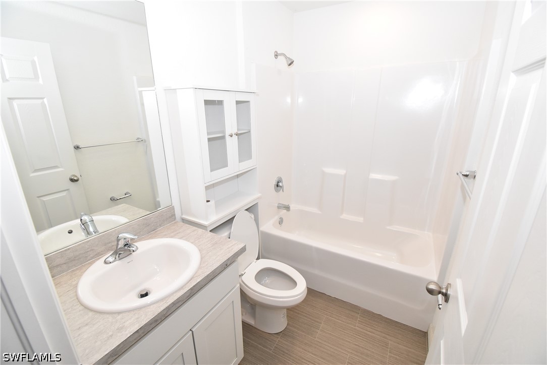 18080 Dublin Ave Property Photo 20