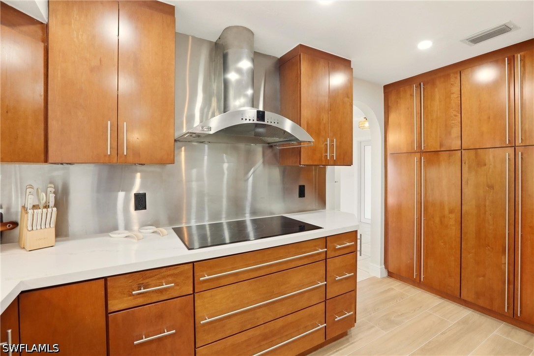 339 Landmark St Property Photo 12