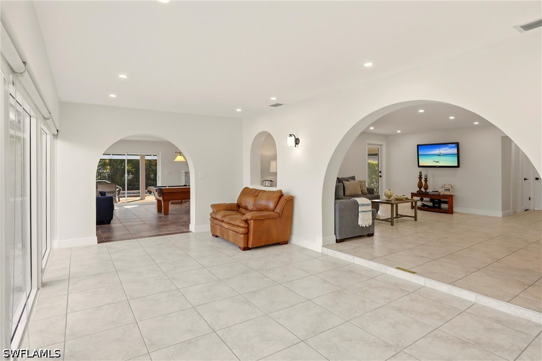 339 Landmark St Property Photo 27