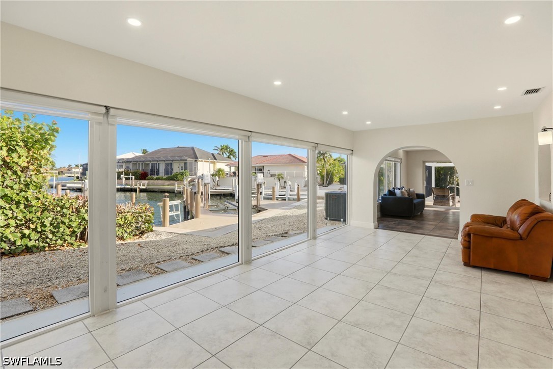 339 Landmark St Property Photo 28