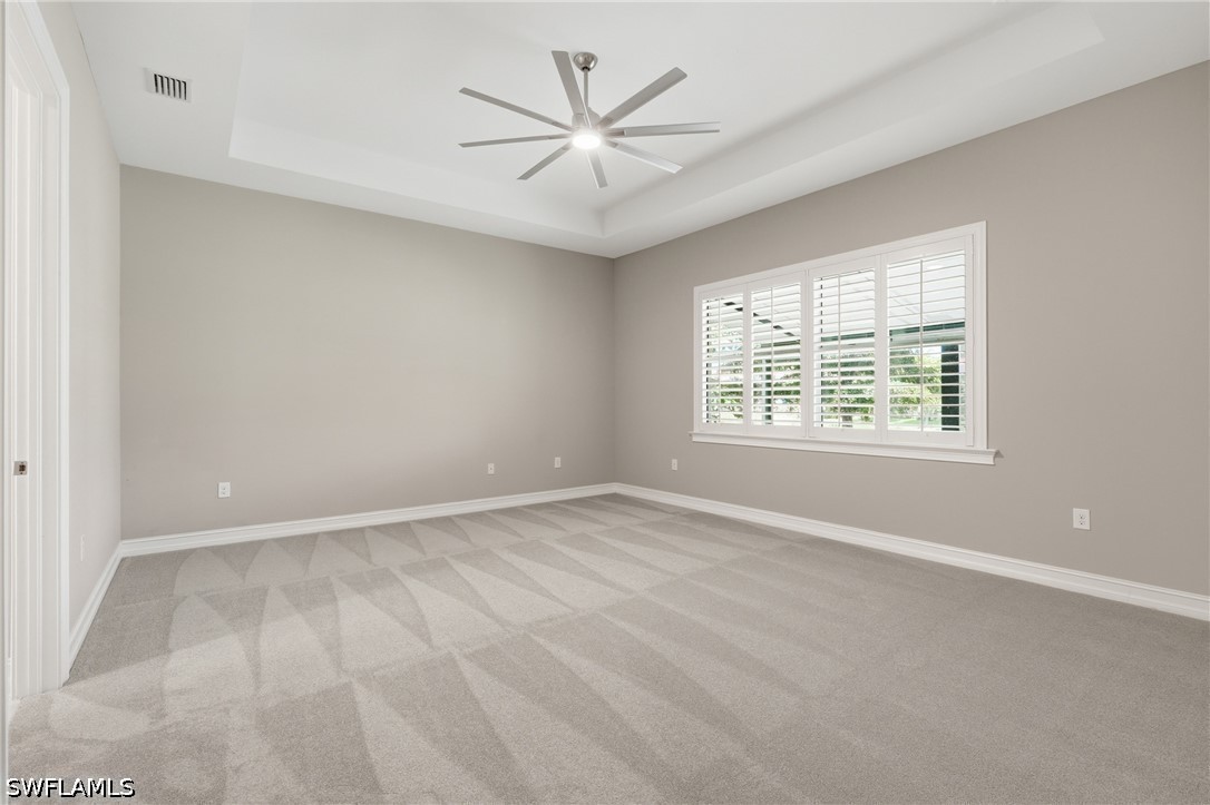 10240 Avonleigh Dr Property Photo 27