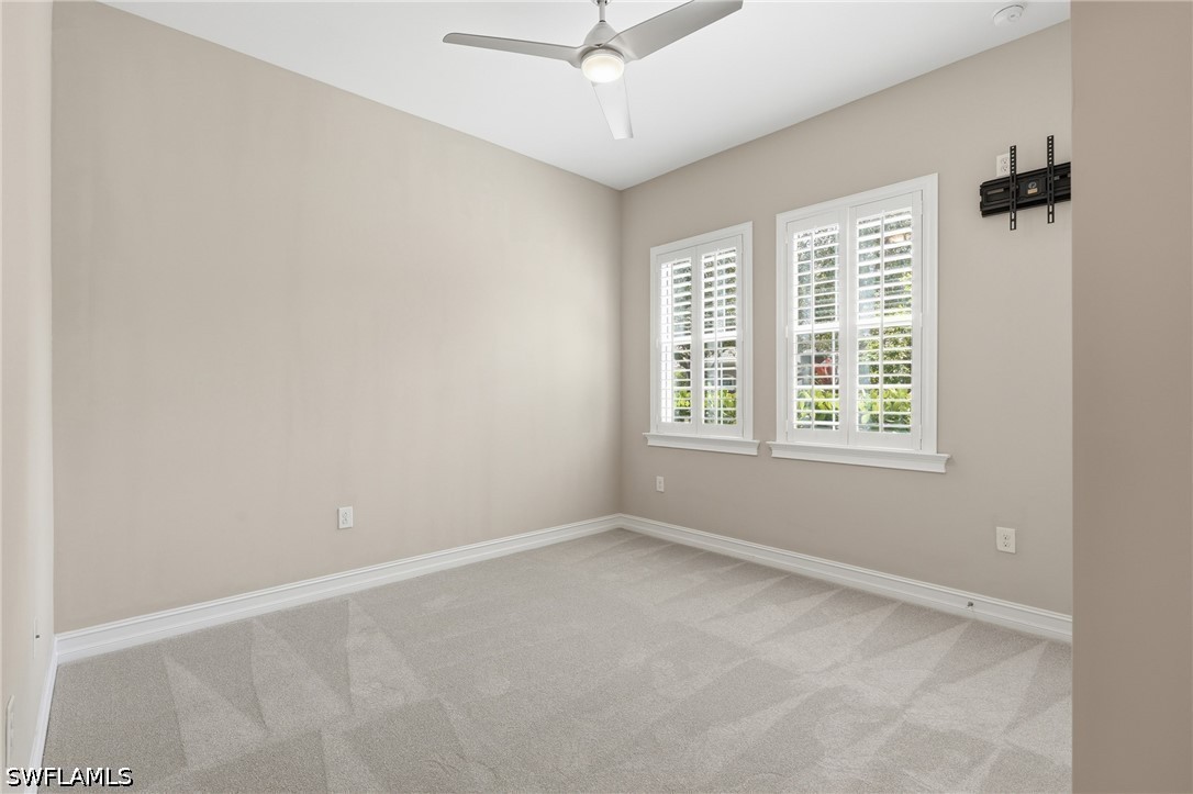 10240 Avonleigh Dr Property Photo 35
