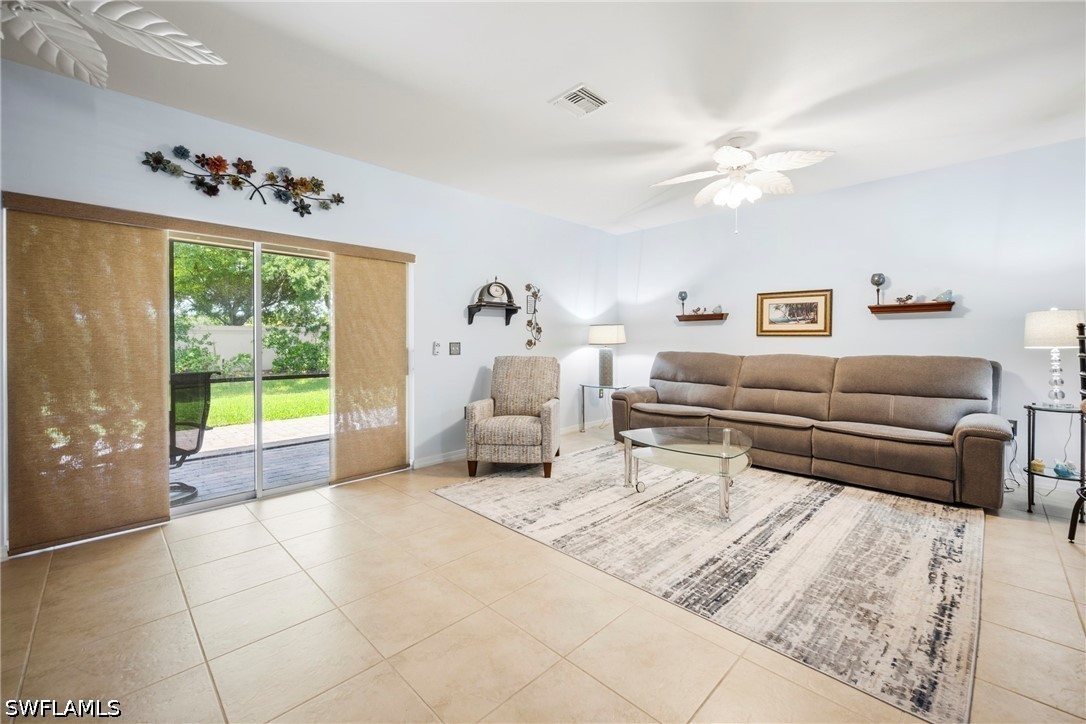 3916 Cherrybrook Loop Property Photo 7