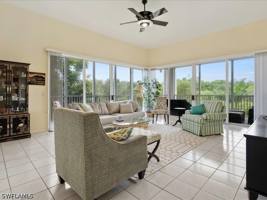 5550 Heron Point Dr 105 Property Photo 4