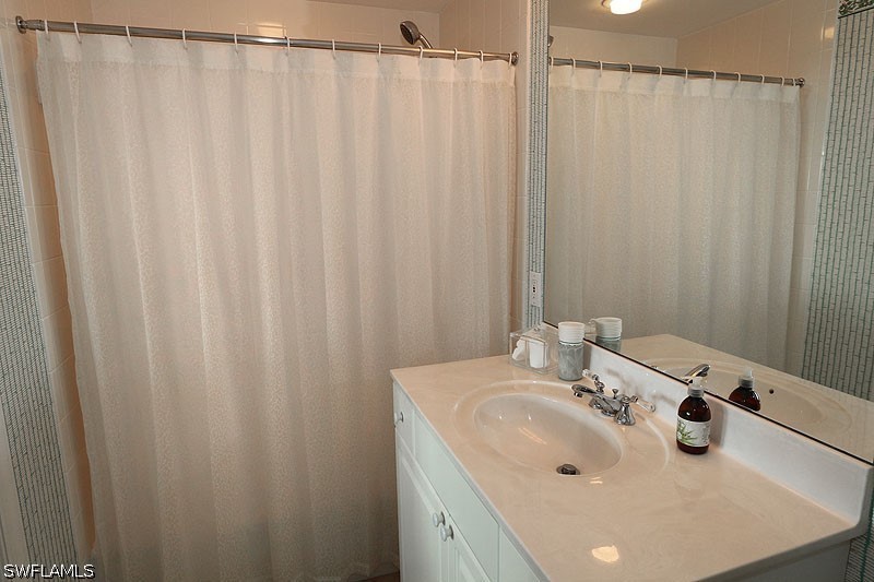 60 Seagate Dr 604 Property Photo 17