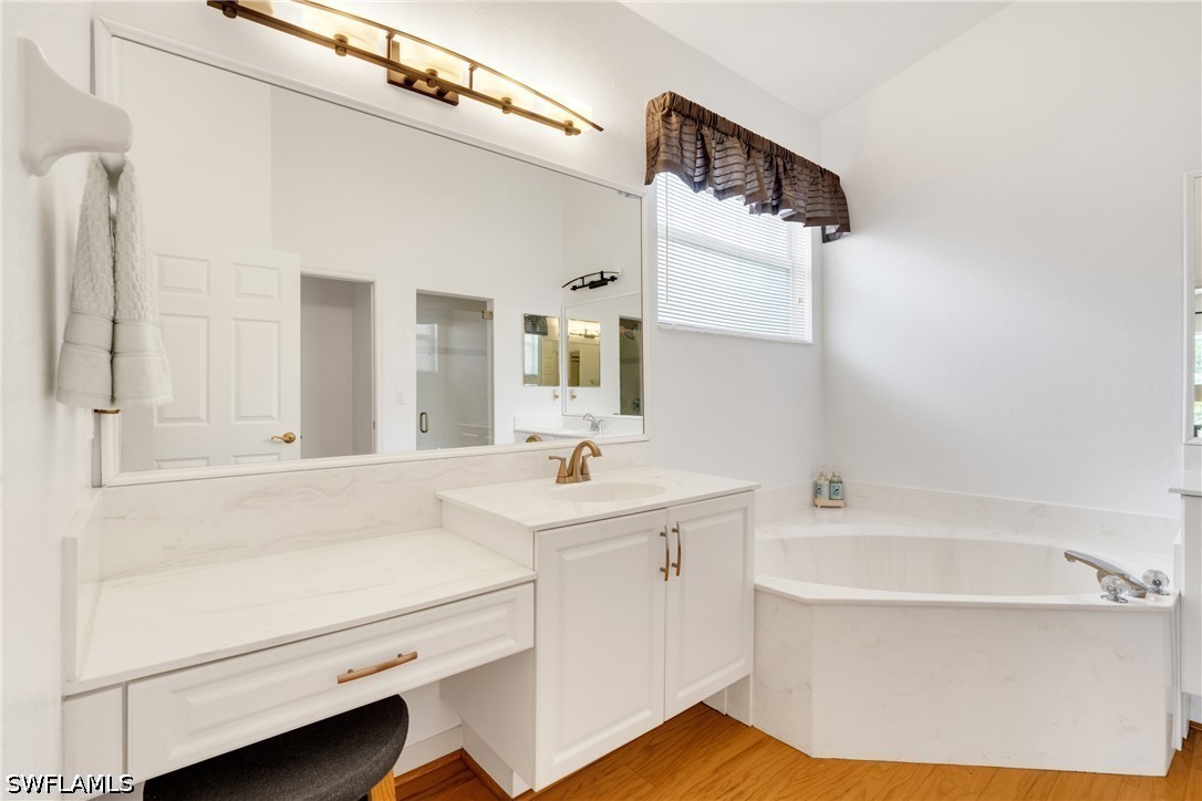 9044 Springview Loop Property Photo 14