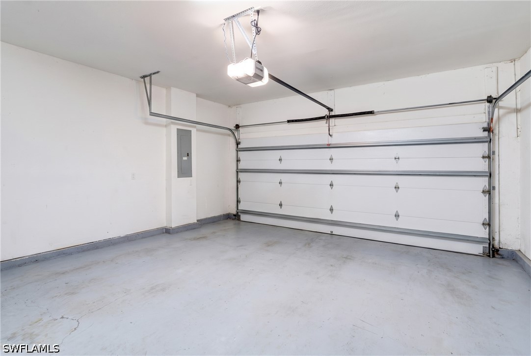 9044 Springview Loop Property Photo 29