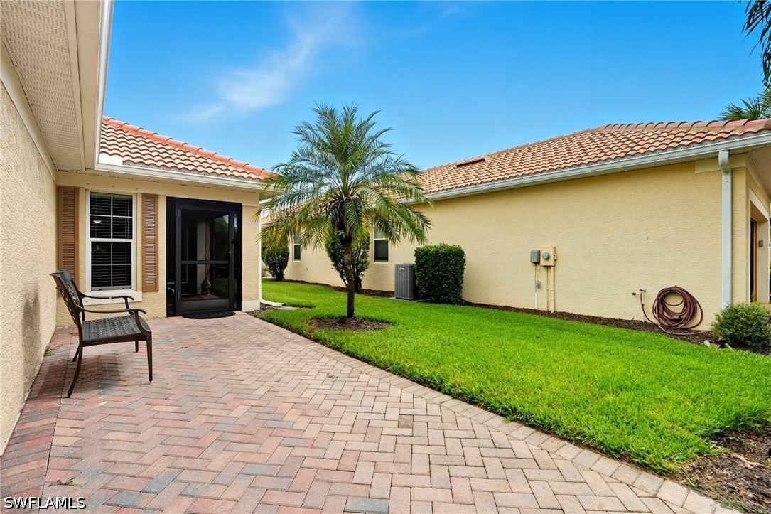 5784 Declaration Ct Property Photo 6