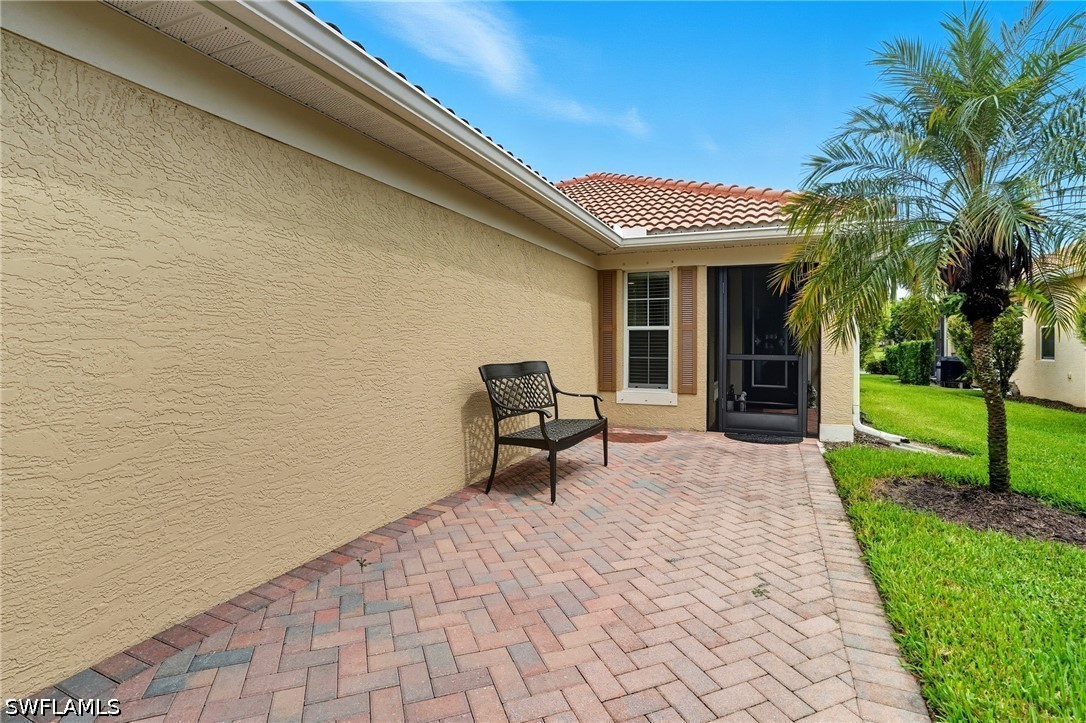5784 Declaration Ct Property Photo 7