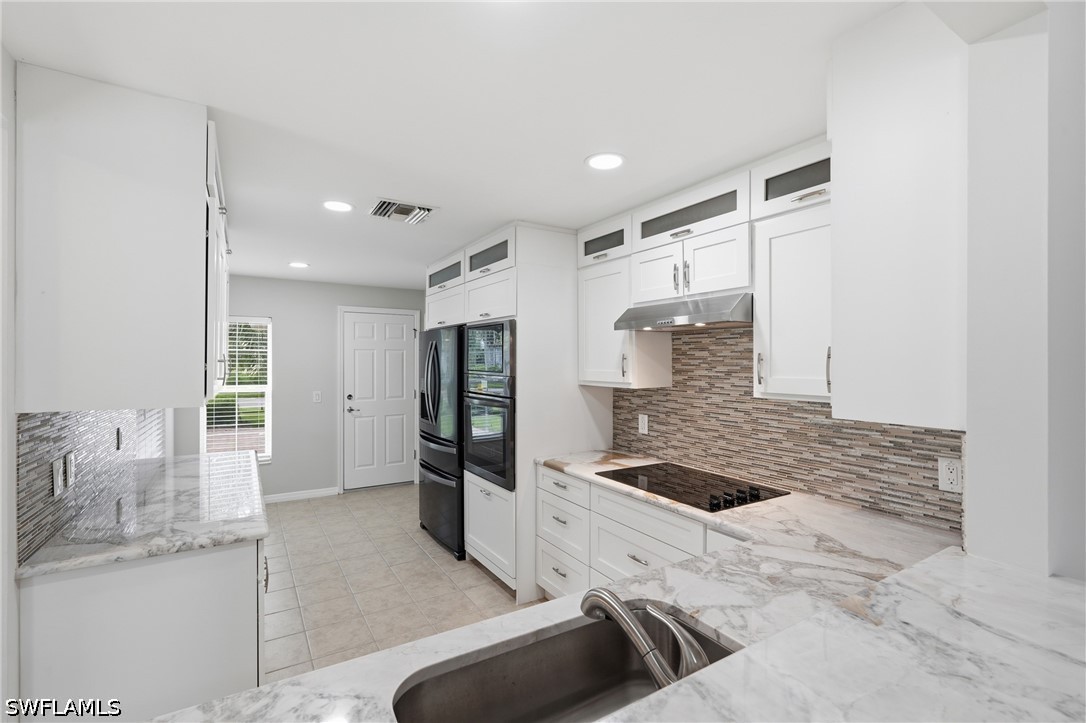 5784 Declaration Ct Property Photo 11