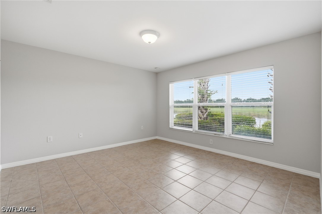 5784 Declaration Ct Property Photo 17
