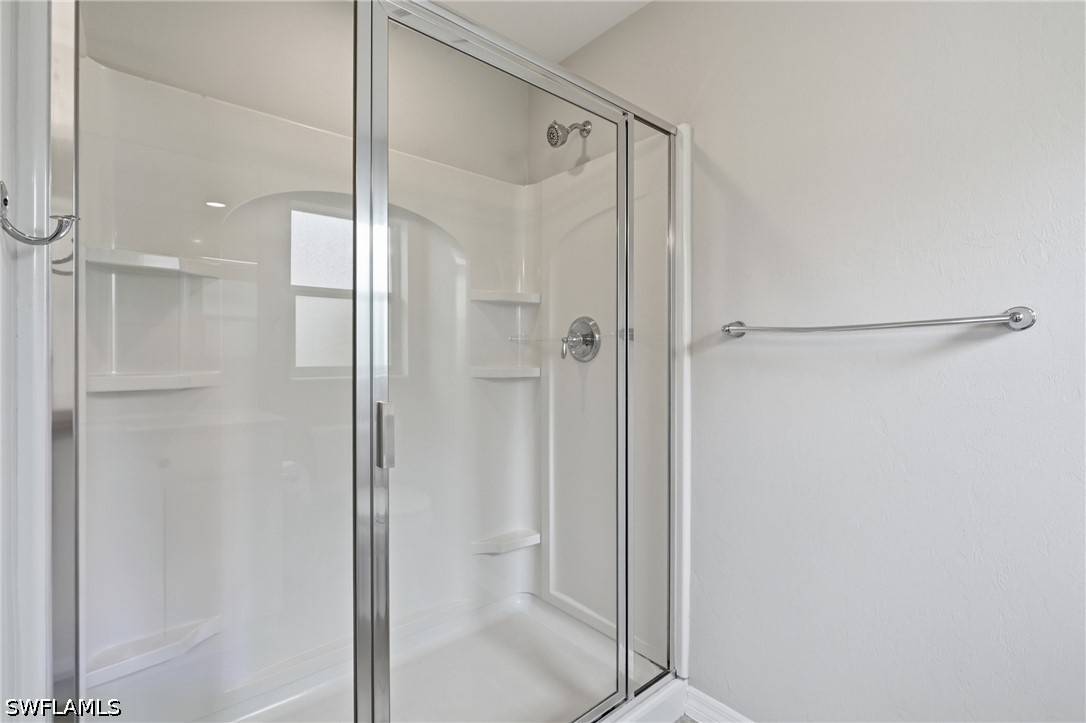 5784 Declaration Ct Property Photo 23