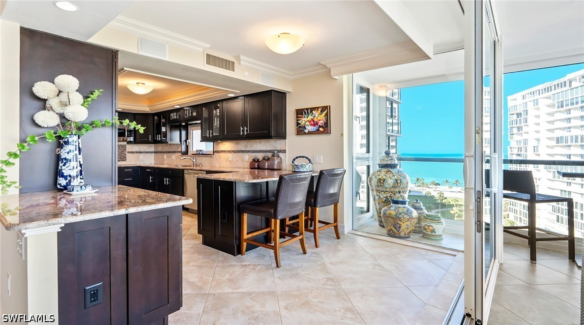 4031 Gulf Shore Blvd N 11-c Property Photo 11