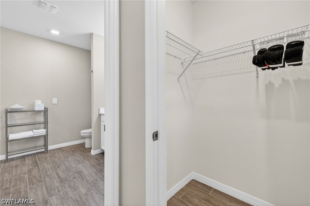 14567 Edgewater Cir Property Photo 22