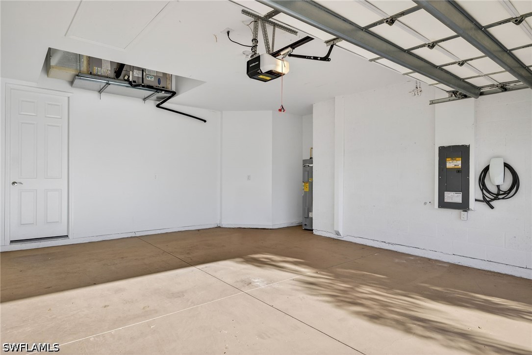 14567 Edgewater Cir Property Photo 28