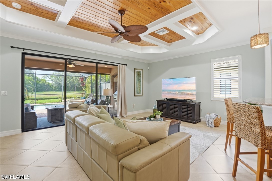 3054 Aviamar Cir Property Photo 4