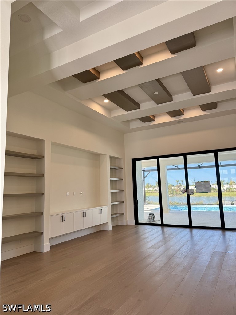25562 Crystal Shore Dr Property Photo 2