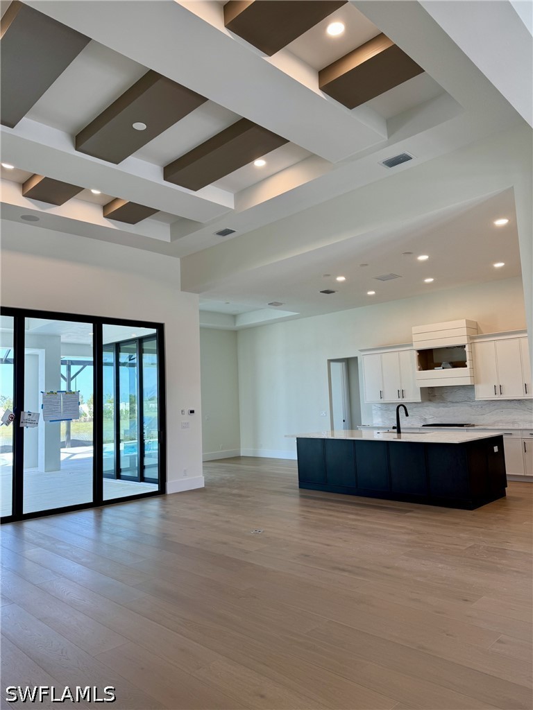 25562 Crystal Shore Dr Property Photo 3