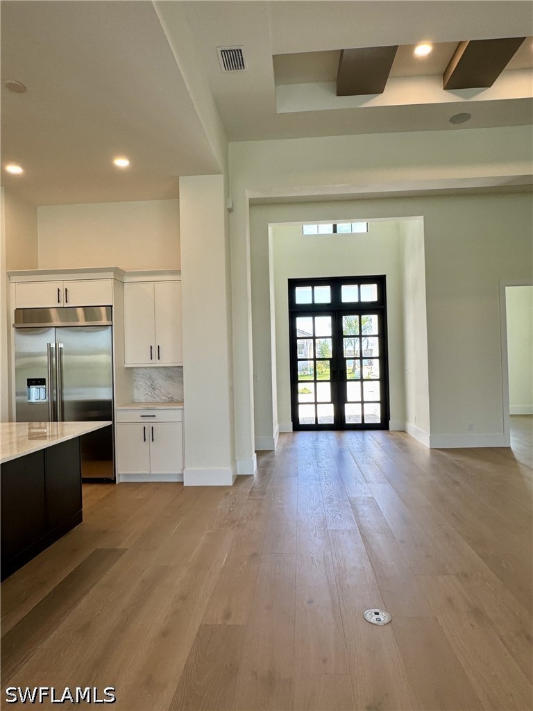 25562 Crystal Shore Dr Property Photo 4