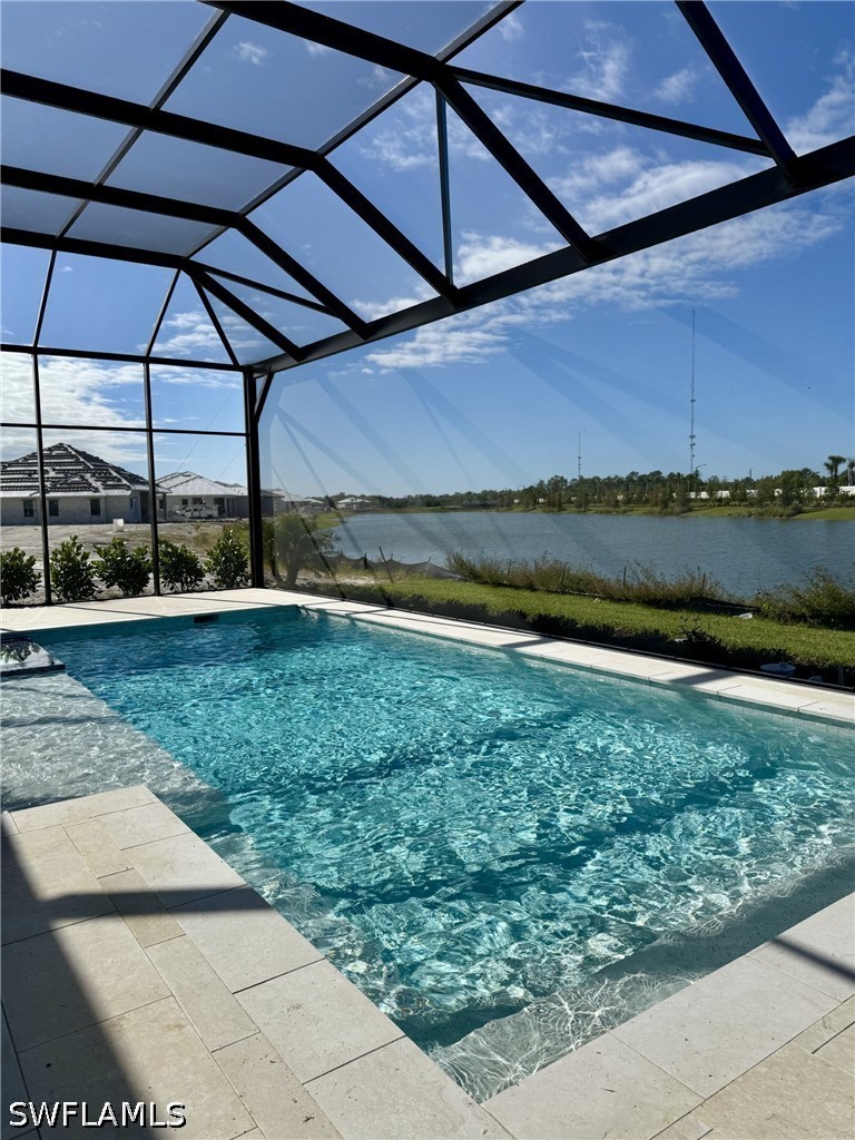 25562 Crystal Shore Dr Property Photo 8