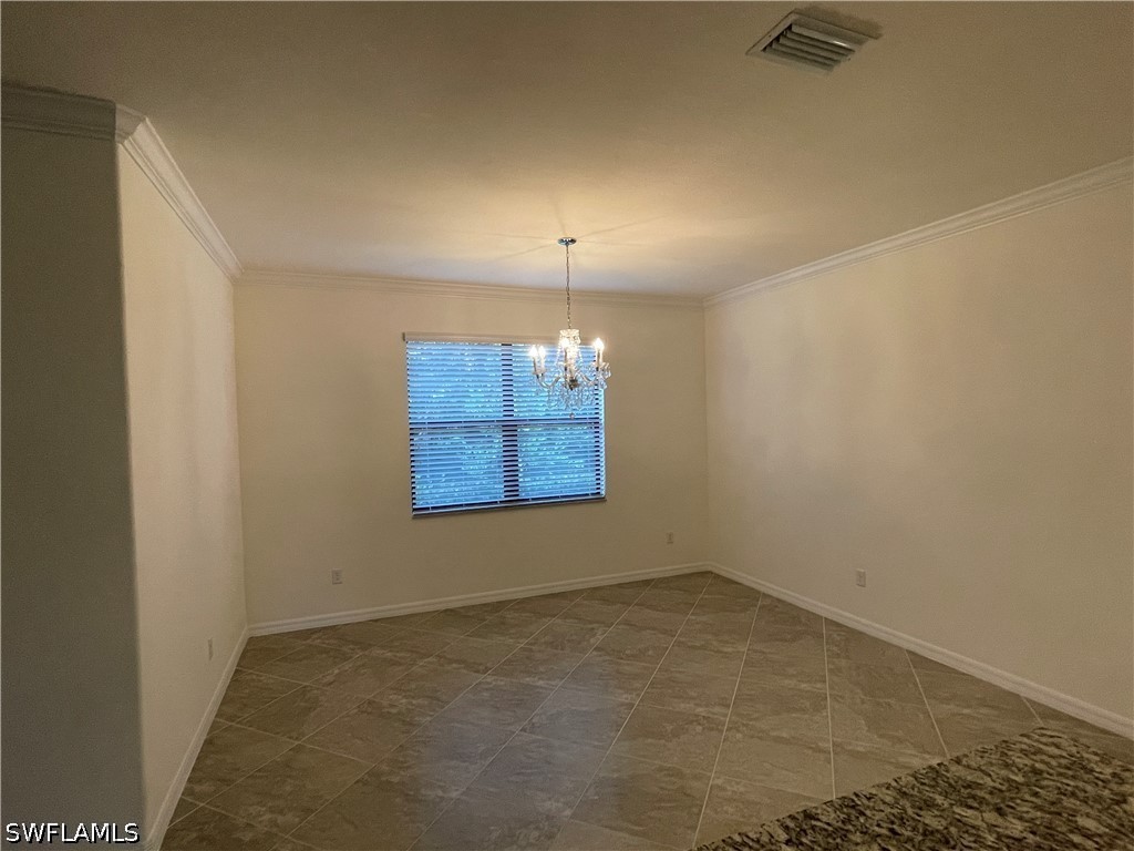 9353 Glenforest Dr Property Photo 8