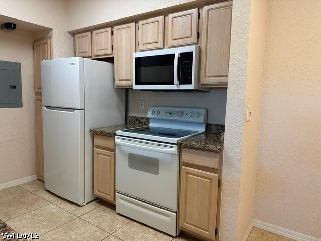 23660 Walden Center Dr 306 Property Photo 4