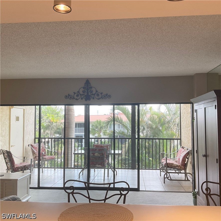 1165 Clam Ct 7 Property Photo 13