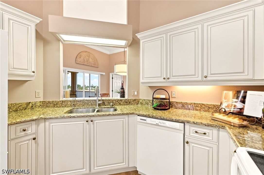 2671 Citrus Lake Dr E306 Property Photo 15