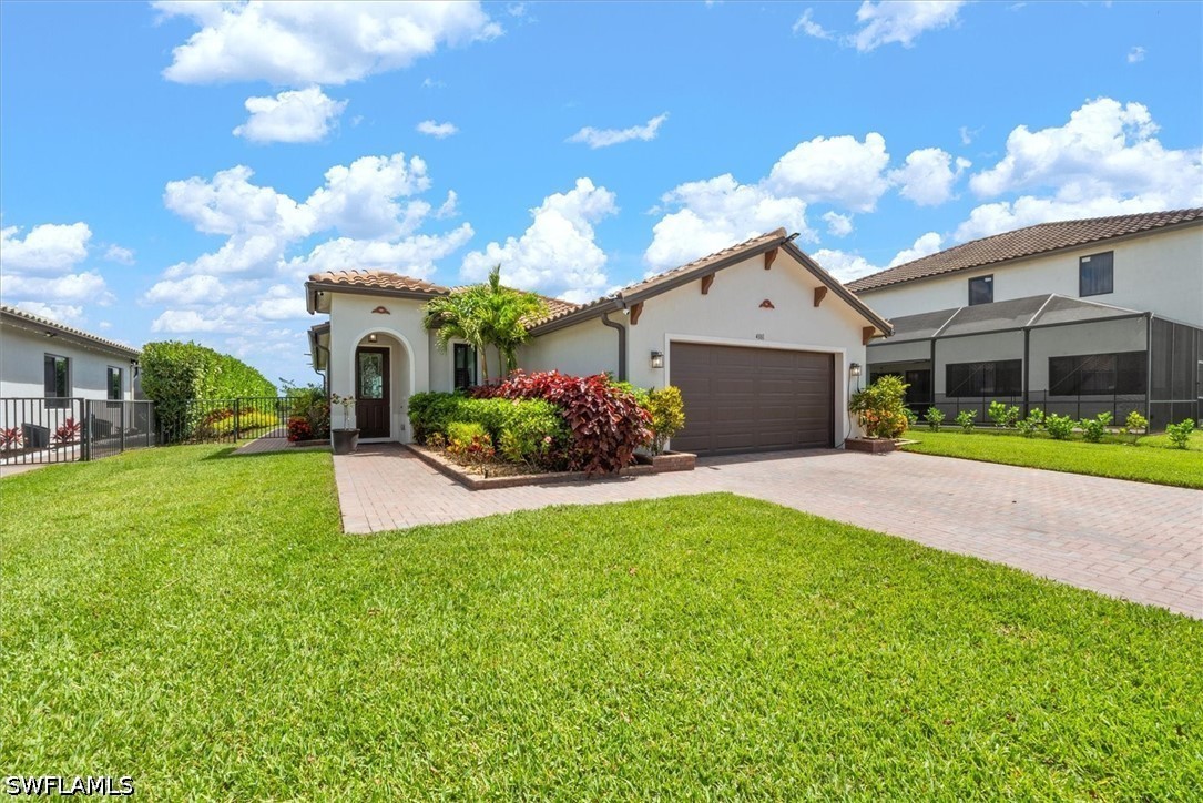 4881 Iron Horse Way Property Photo 2