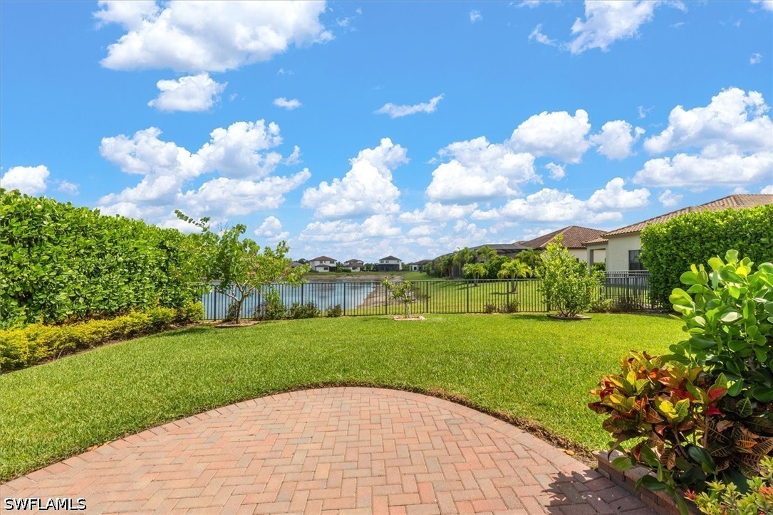 4881 Iron Horse Way Property Photo 6