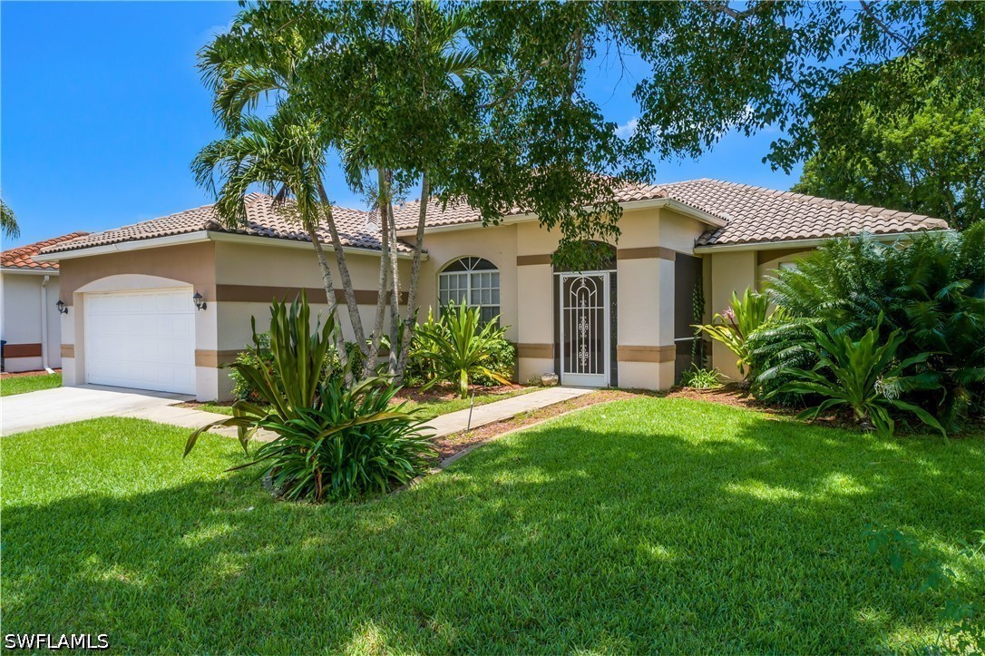 11082 Lakeland Cir Property Photo 4