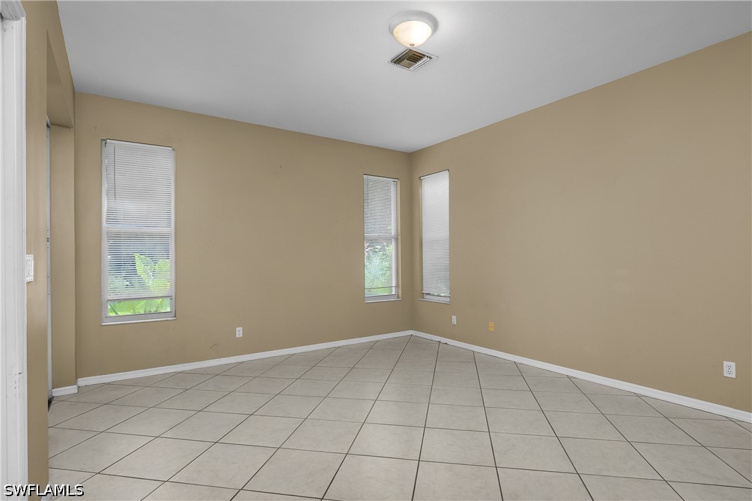 11082 Lakeland Cir Property Photo 18