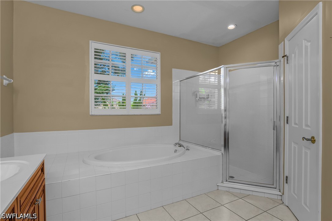 11082 Lakeland Cir Property Photo 21