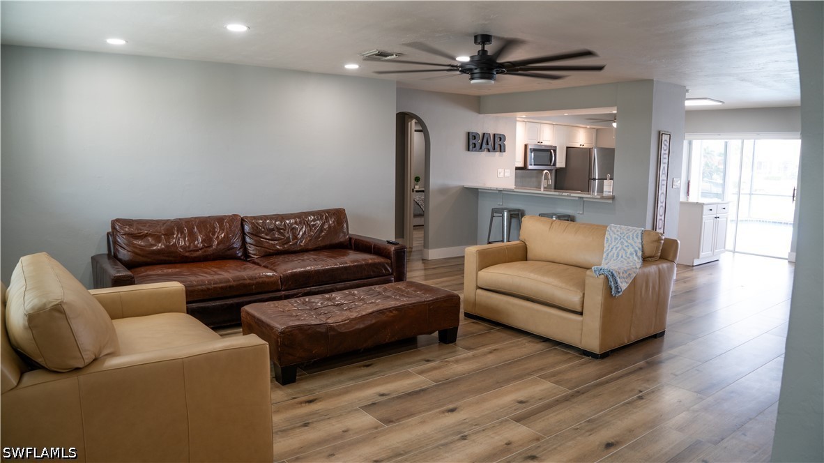 2090 Via Venice Property Photo 10