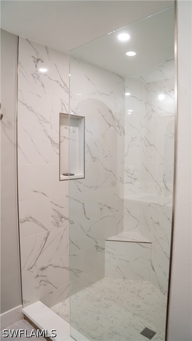 2090 Via Venice Property Photo 22