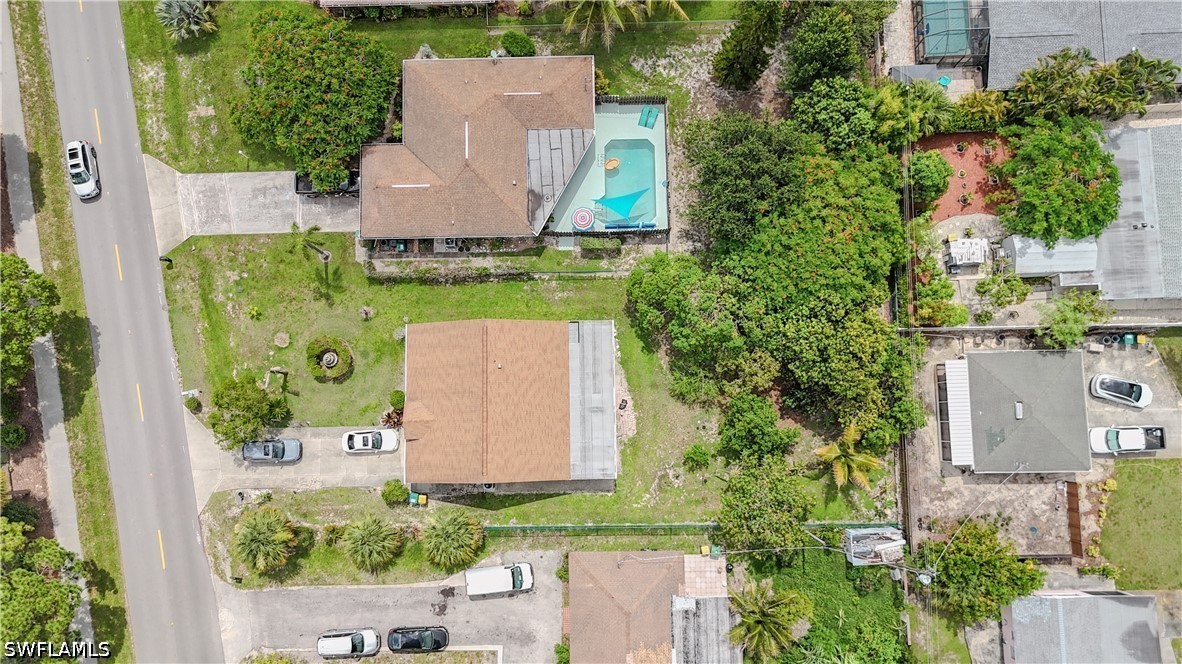 4000 Outer Dr Property Photo 27