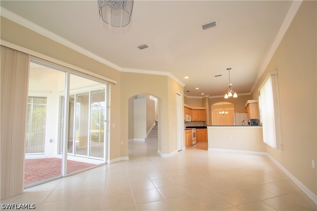 3327 Sandpiper Way Property Photo 4