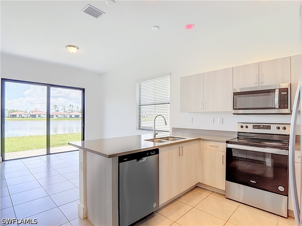 5669 Cerva Ln Property Photo 6