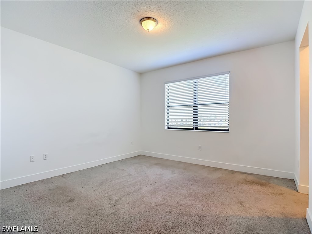 5669 Cerva Ln Property Photo 11