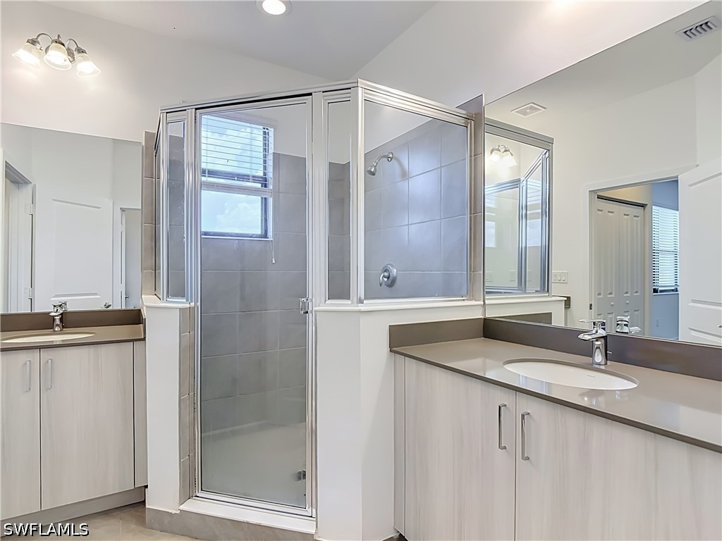 5669 Cerva Ln Property Photo 12